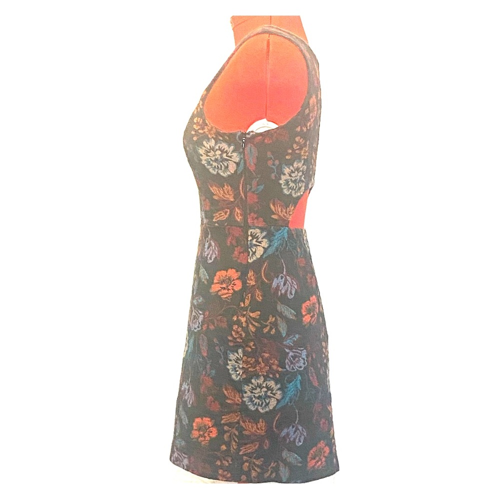 Super cute mini dress